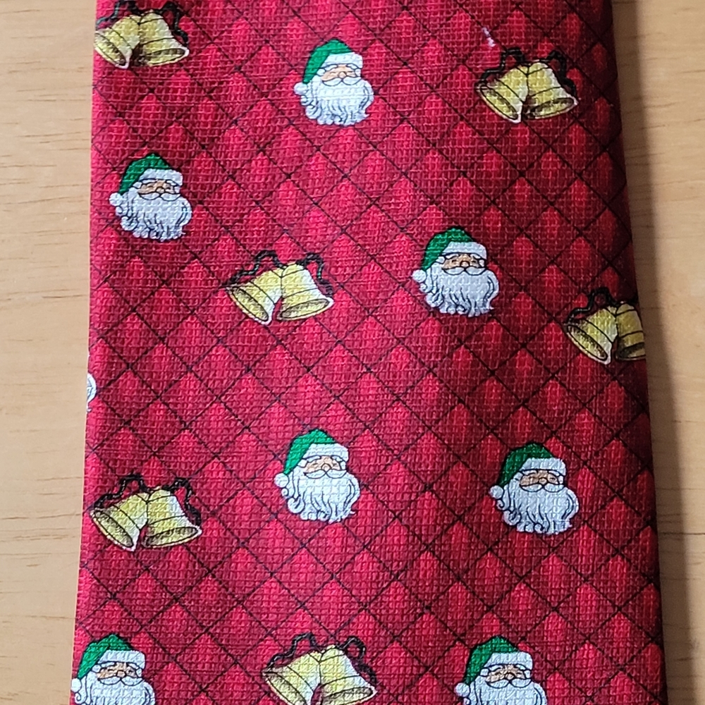 Santa Tie Red Silk Cape Cod Neckwear Vintage